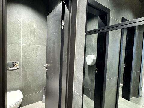 комерційна за адресою Замарстинівська вул. (Калініна), 40