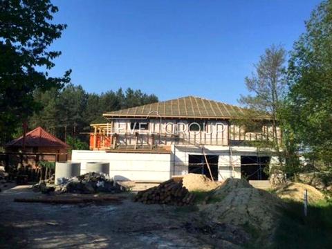 комерційна за адресою Придорожна вул., 11В