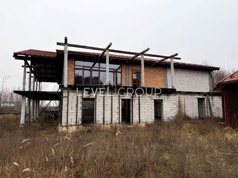 комерційна за адресою Придорожна вул., 11В