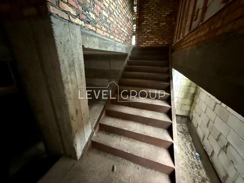 комерційна за адресою Придорожна вул., 11В