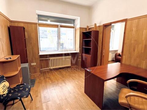коммерческая по адресу Большая Житомирская ул., 17/2