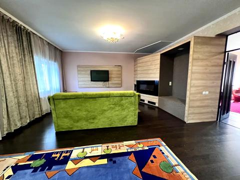 дом по адресу Нины Барбона ул.