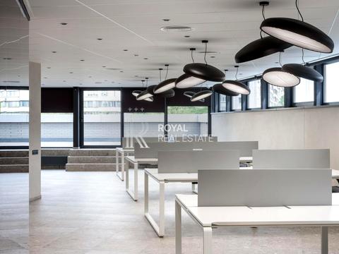 коммерческая по адресу Евгения Коновальца ул. (Щорса), 36