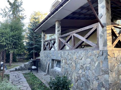 будинок за адресою теплична ву.