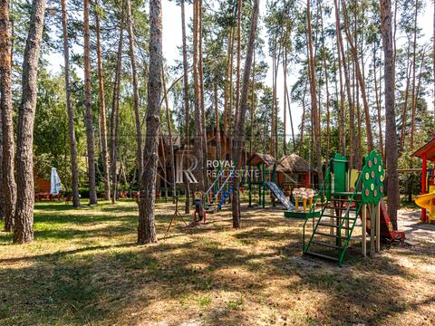 комерційна за адресою Дніпровське шосе, 1