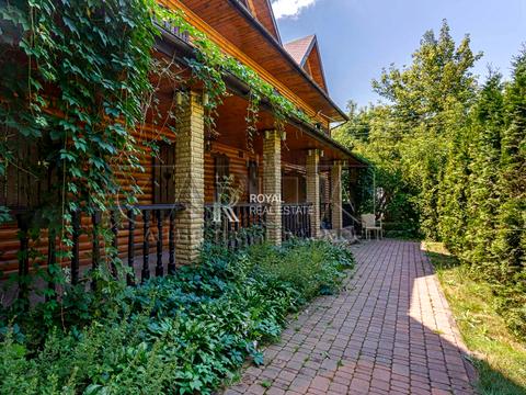 комерційна за адресою Дніпровське шосе, 1