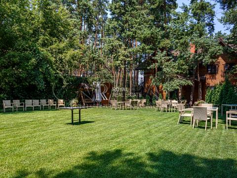 комерційна за адресою Дніпровське шосе, 1