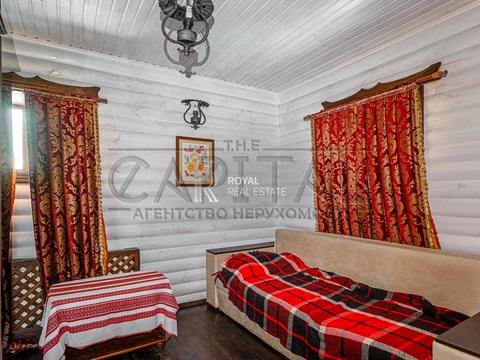 комерційна за адресою Дніпровське шосе, 1