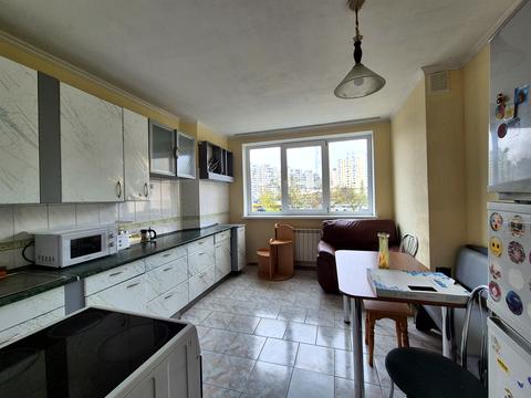 квартира за адресою Оноре де Бальзака вул., 44