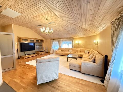 дом по адресу Старокиевская ул.