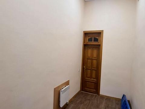 комерційна за адресою Княгині Ольги вул. (Горького), 2