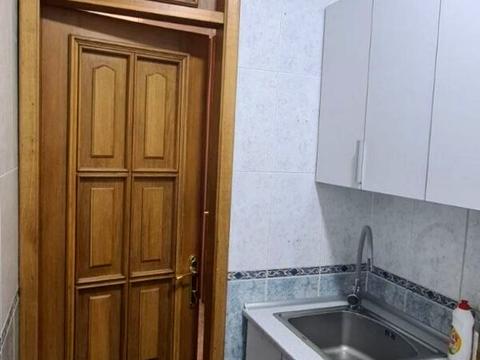 комерційна за адресою Княгині Ольги вул. (Горького), 2