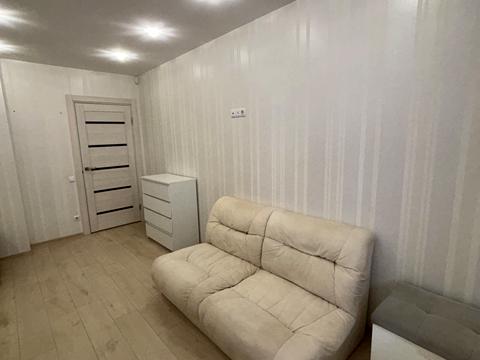 квартира за адресою Михайла Лушпи просп., 5 к30