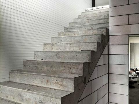 коммерческая по адресу Киевская ул., 38