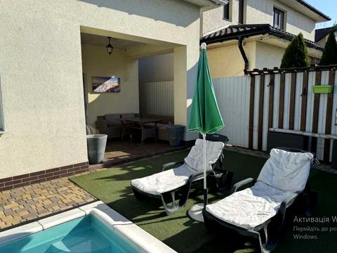 будинок за адресою Торгова вул.