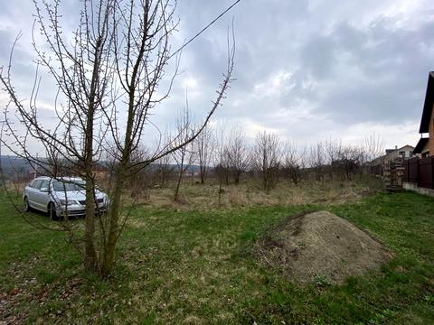 участок по адресу Горіхова