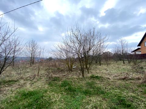 участок по адресу Горіхова