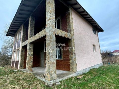 будинок за адресою Дніпровська