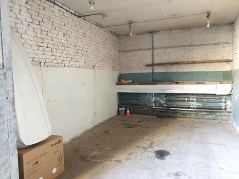 паркомісце за адресою Ямська вул., 32