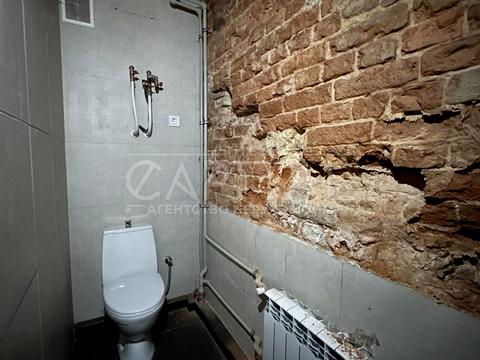 комерційна за адресою Волинська вул., 6