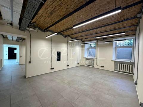 комерційна за адресою Волинська вул., 6