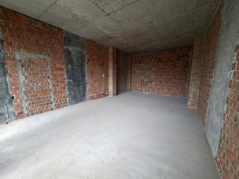 комерційна за адресою Карла Мікльоша вул., 20-Б