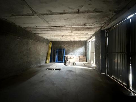 паркомісце за адресою Ямська вул., 32