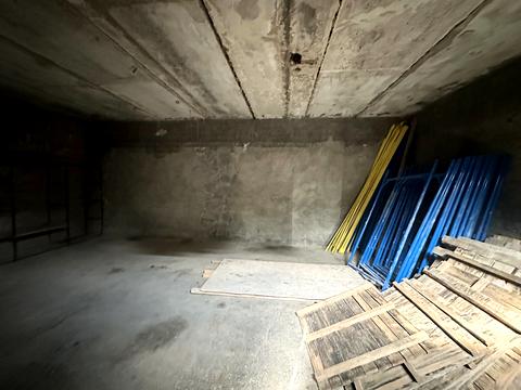 паркомісце за адресою Ямська вул., 32