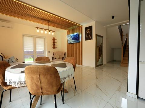 дом по адресу Шкиля ул.