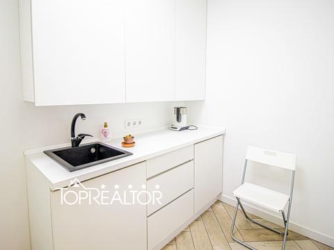 комерційна за адресою Мирослава Мисли вул. (Цілиноградська), 58а