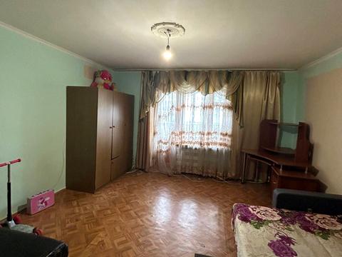 кімната за адресою Романа Шухевича вул. (Курчатова), 1-В