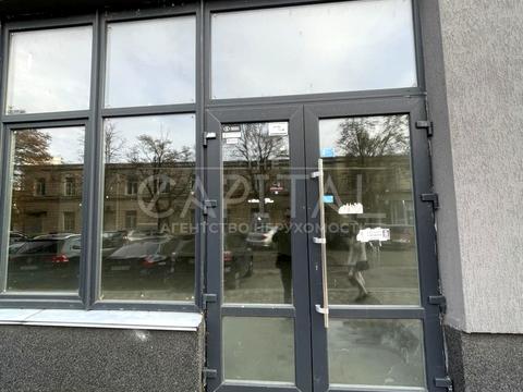 коммерческая по адресу Николая Гулака ул., 2-А