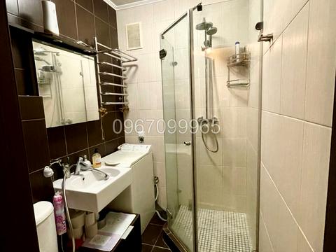 квартира за адресою Вацлава Гавела бульв. (Івана Лепсе), 5