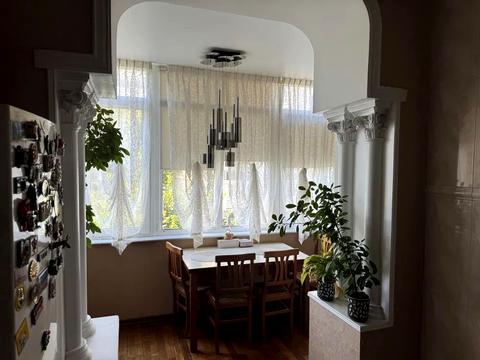 квартира за адресою Почайнинська вул., 23