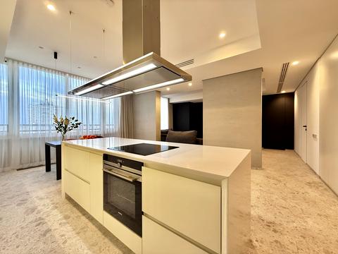 квартира по адресу Днепровская набережная ул., 18-Б