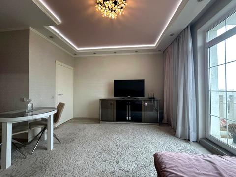 квартира за адресою Дмитра Луценка вул. (Крейсера "Аврора"), 6