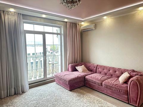 квартира за адресою Дмитра Луценка вул. (Крейсера "Аврора"), 6