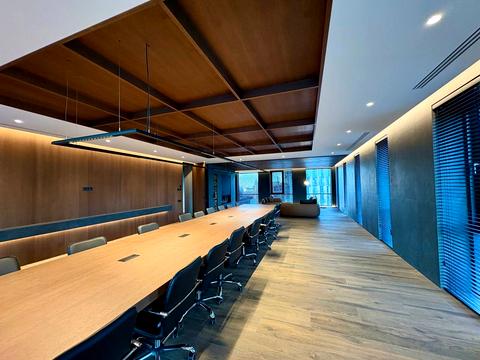 коммерческая по адресу Исполкомовская ул., 15-А