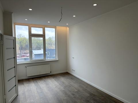 квартира за адресою Академіка Писаржевського вул., 8