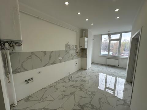 квартира за адресою Академіка Писаржевського вул., 8