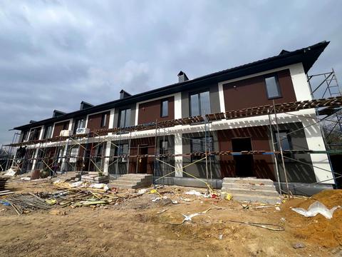 будинок за адресою Озерна