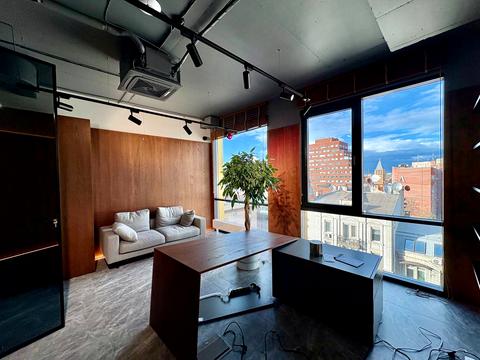 коммерческая по адресу Исполкомовская ул., 15-А