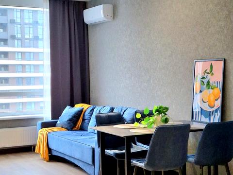 квартира за адресою Причальна вул., 12