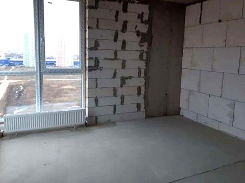 квартира за адресою Перлинна вул., 11