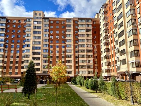 квартира по адресу Співдружності ул., 1