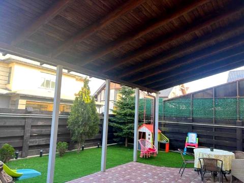 будинок за адресою Лісова вул.