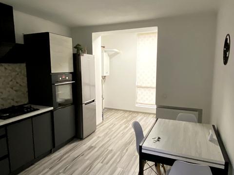 квартира за адресою Співдружності вул., 1