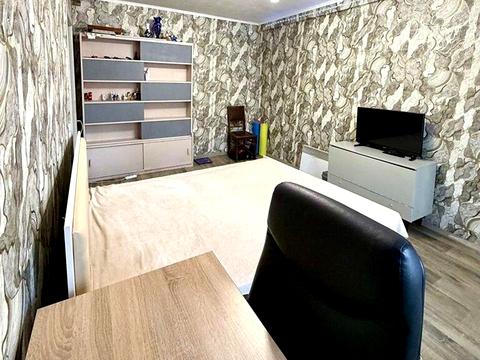 квартира за адресою Родини Глаголєвих вул. (Академіка Грекова), 12-Б