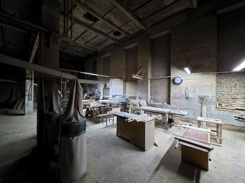 коммерческая по адресу Виробнича, 26