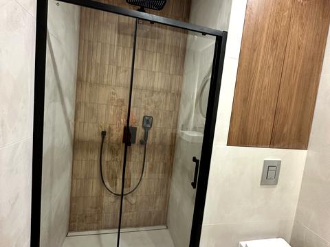 квартира за адресою Причальна вул., 8